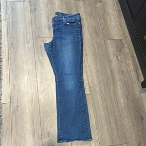 Old Navy Blue Straight Leg Jeans with Classic Denim Style